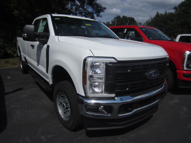 new 2024 Ford F-250 car, priced at $53,995