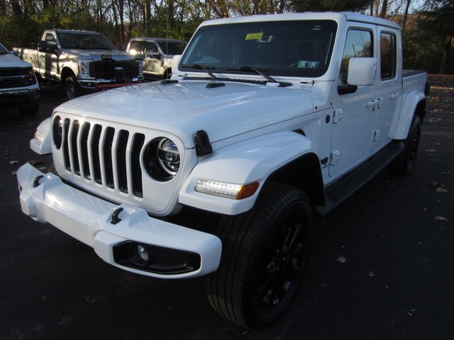 used 2022 Jeep Gladiator car, priced at $36,895