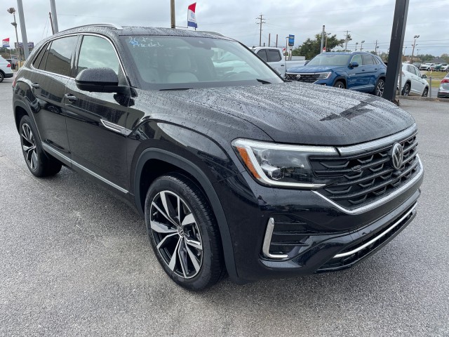 new 2025 Volkswagen Atlas Cross Sport car, priced at $52,399