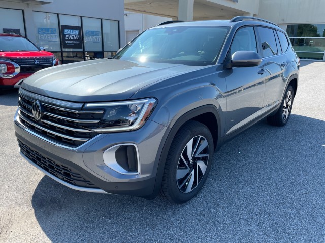 new 2024 Volkswagen Atlas car, priced at $42,199